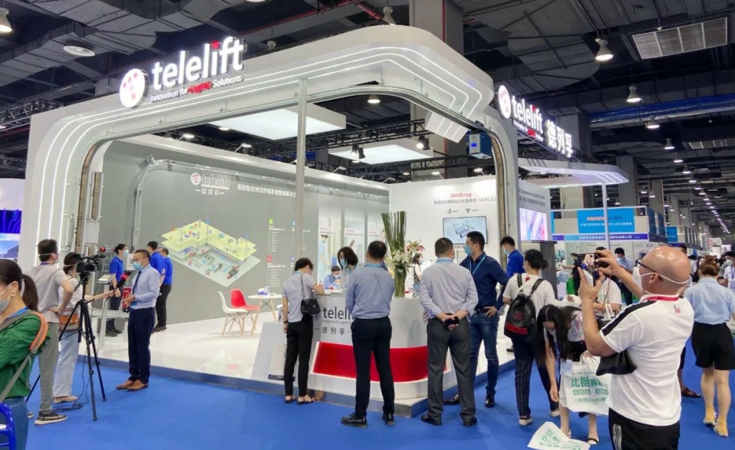 Telelift booth